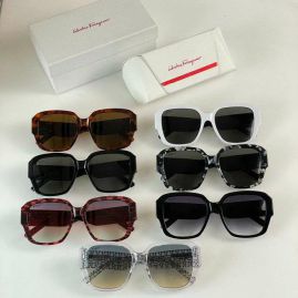 Picture of Ferragamo Sunglasses _SKUfw47688363fw